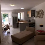 Apartman Trlika *